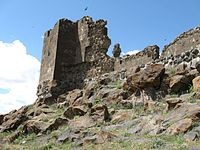 Ամրոց Գուսանագյուղում   Castle in Gusanagyugh