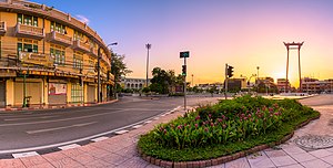 Bamrung Mueang Road