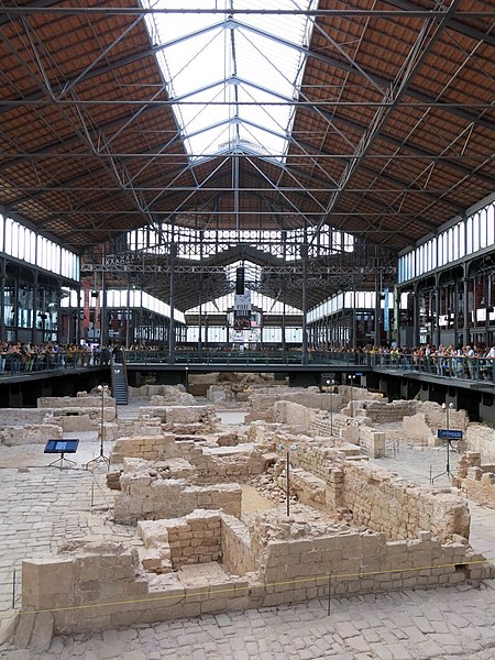 File:123 Mercat del Born, excavacions arqueològiques de la Ribera.JPG