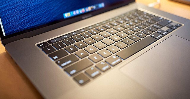 MacBook Pro (Intel-based) - Wikiwand