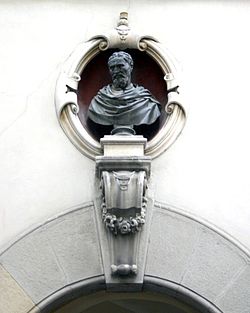 3035 - Firenze - Busto sopra l'ingresso di Casa Buonarroti - Kuva Giovanni Dall'Orto, 28.10.2017.