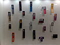NTT門市展示的專用手機