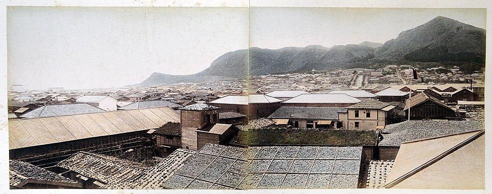 Omachi, one of the neighborhoods in the Hakodate foreign settlement (1880)