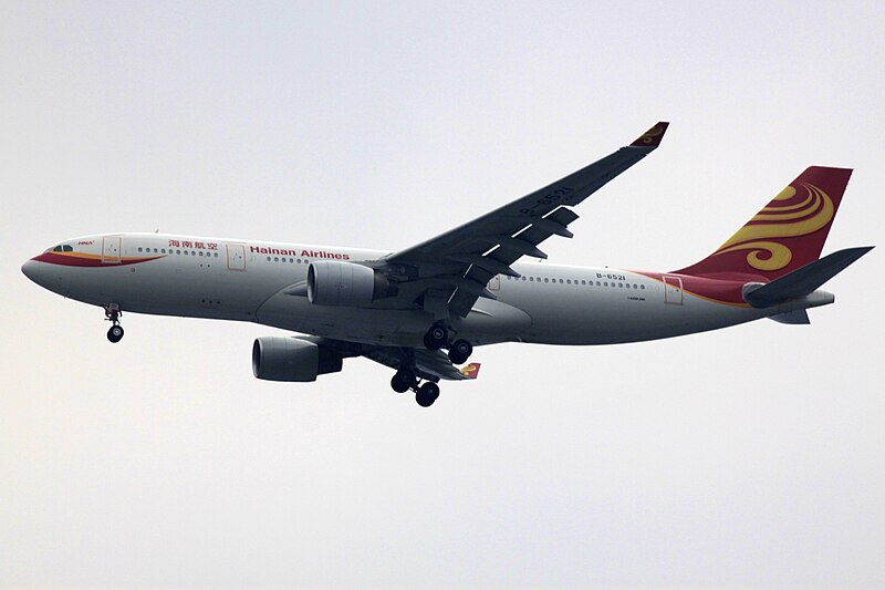 File:Airbus A330-200 of Hainan Airlines B-6521 (6951252039).jpg