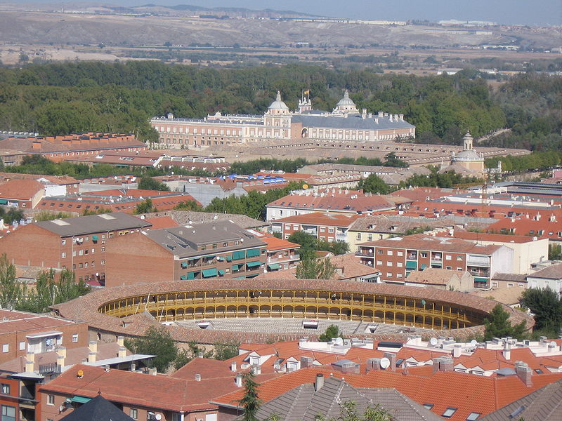 File:Aranjuez PalacioReal PlazaToros.jpg