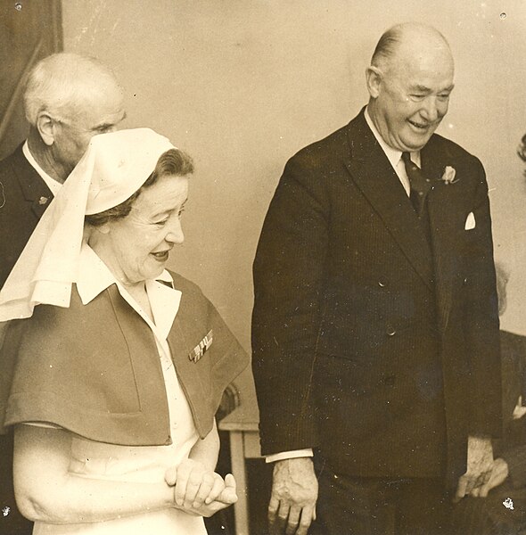 Sir Arthur Porritt visits Levin War Veterans Home on 23 July 1969.