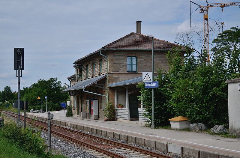 File:Bahnhof Neuendettelsau 0501.jpg