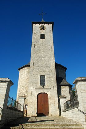 A torre da fachada, voltada para o leste.