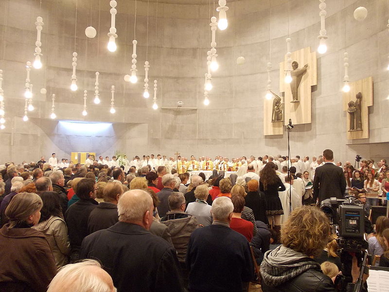 File:Blessing of Saint John Bosco Church, Maribor 14.JPG