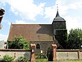 KW 8: Die Dorfkirche Buchholz ist ein denkmalgeschütztes Kirchengebäude in Buchholz, einer Gemeinde im Landkreis Mecklenburgische Seenplatte. In der Kirche gibt es Wandmalereien, die um 1930 von der Berliner Künstlerin Cohnert gefertigt wurden. Der Schnitzaltar stammt aus dem ausgehenden 16. Jahrhundert. Der Aufsatz mit einer Kreuzigungsgruppe ist triumphbogenförmig, in den seitlichen Nischen stehen Figuren der Evangelisten. Weiterlesen