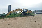 Миниатюра для Файл:Buldozer at Kimara road.jpg