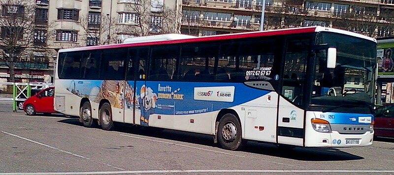 File:Bus CTBR Europa Park.jpg