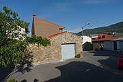 Calles y edificios en Almendral de la Cañada.