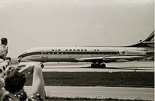 Air-France-Maschine 1963 auf dem Rhein-Main-Flughafen vor einem Flug nach Berlin