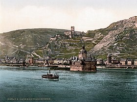 Burg Pfalzgrafenstein with Burg Gutenfels in the background, about 1900 Caub und Pfalz im Rhein um 1900.jpg