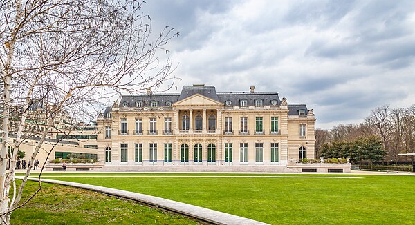 The exterior of the Château de la Muette and the grounds of the OECD Conference Centre