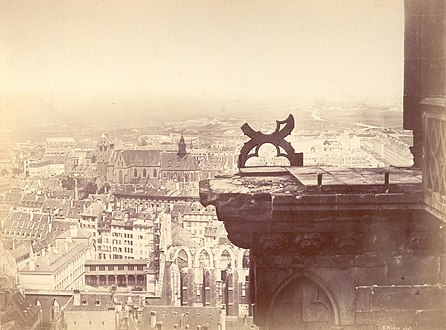 Οι ζημίες στον Καθεδρικό ύστερα από τους βομβαρδισμούς του 1870. Φωτογραφία του Σαρλ-Νταβίντ Βιντέρ (Charles-David Winter).