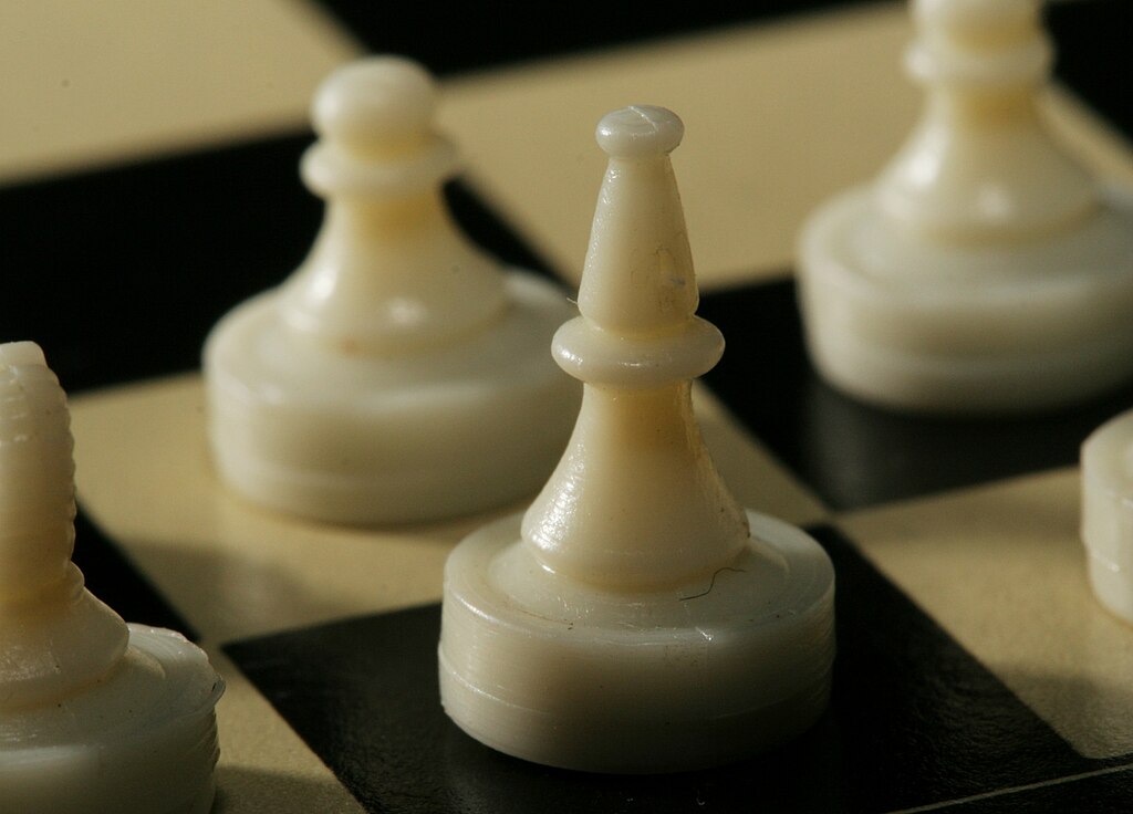 Bishop (chess) - Wikipedia