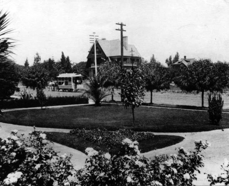 File:ColoradoStreet and Oakland Pasadena CA 1890.jpg