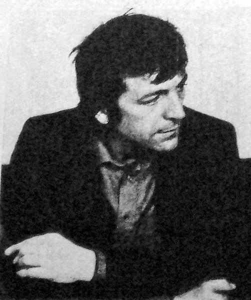 File:Costa-Gavras en 1970.jpg