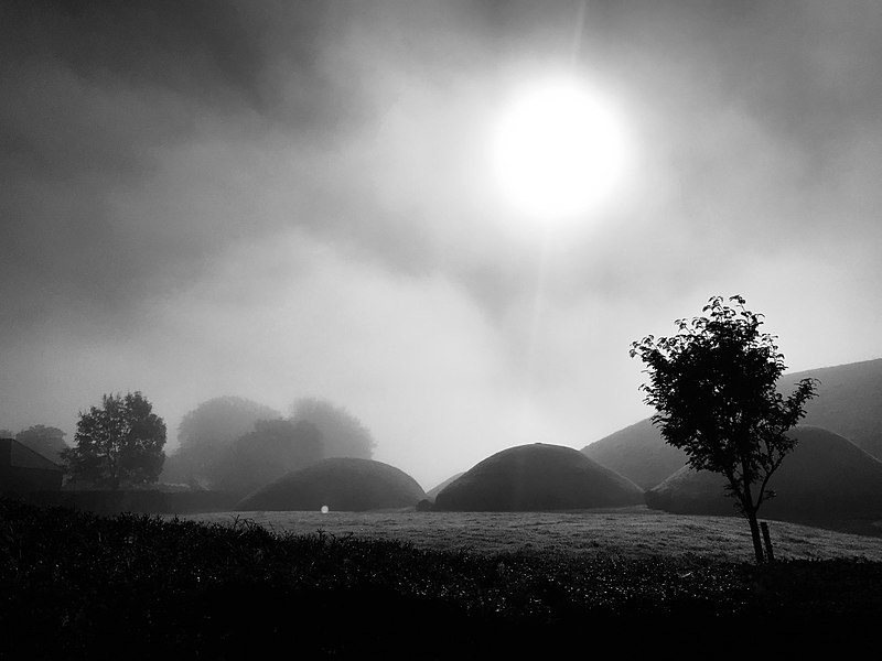 File:County Meath - Knowth - 20170925110254.jpg