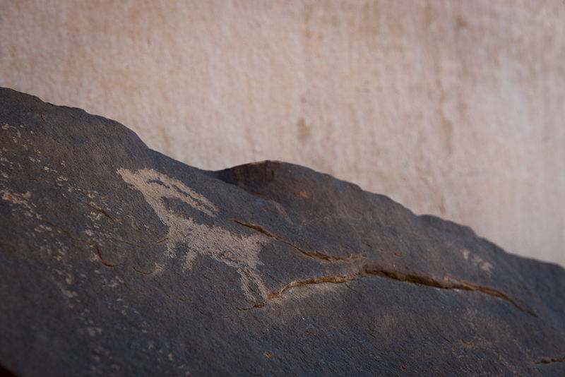 File:Courthouse Wash Petroglyph (9627817227).jpg