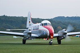 English: LTU - Lufttransport-Unternehmen De Havilland DH-104 Dove 8 (reg. D-INKA, cn 04266, built in 1949). Engine: 2 × deHavilland GQ 70. Deutsch: LTU - Lufttransport-Unternehmen De Havilland DH-104 Dove 8 (Reg. D-INKA, cn 04266, Baujahr 1949). Motor: 2 × deHavilland GQ 70.