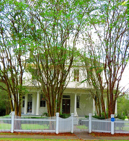 File:Dendinger House Madisonville Louisiana 02.jpg