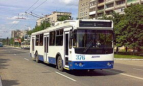 Trolebuso "Dnipro E187" en Alĉevsko