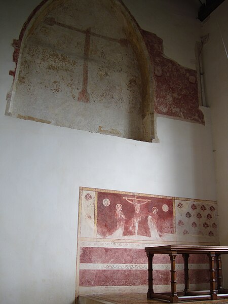 File:DorchesterAbbey Interior Frescoes.JPG