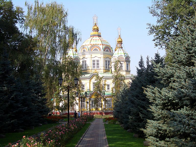 File:E8478-Almaty-Ascension-Cathedral.jpg