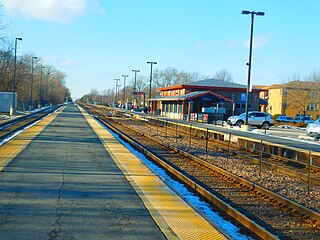 <span class="mw-page-title-main">Edison Park station</span> Rail station
