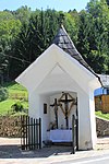 Path chapel pipe cross