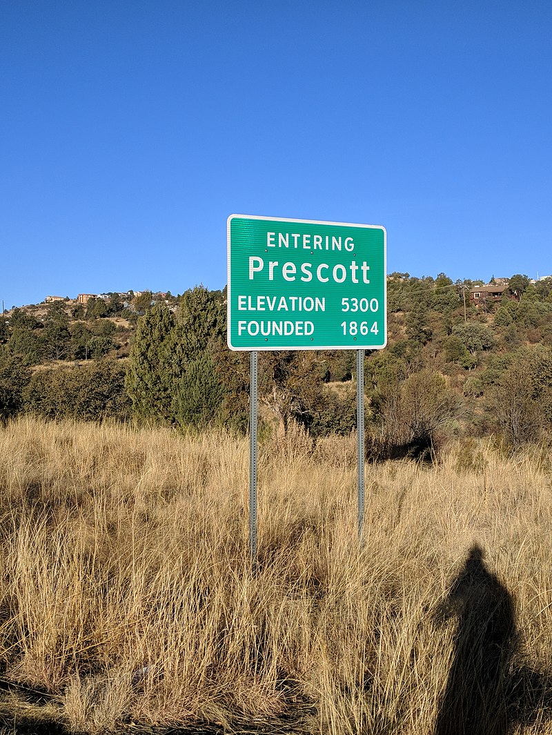 800px-Entering_Prescott_Sign.jpg
