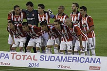 Mannschaft von Estudiantes de La Plata in der Begegnung der Copa Sudamericana 2014 gegen Peñarol, Oktober 2014