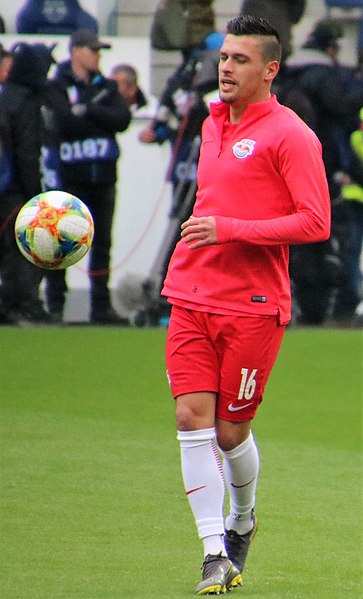 File:FC Red Bull Salzburg gegen SK Sturm Graz (14. April 2019) 23.jpg