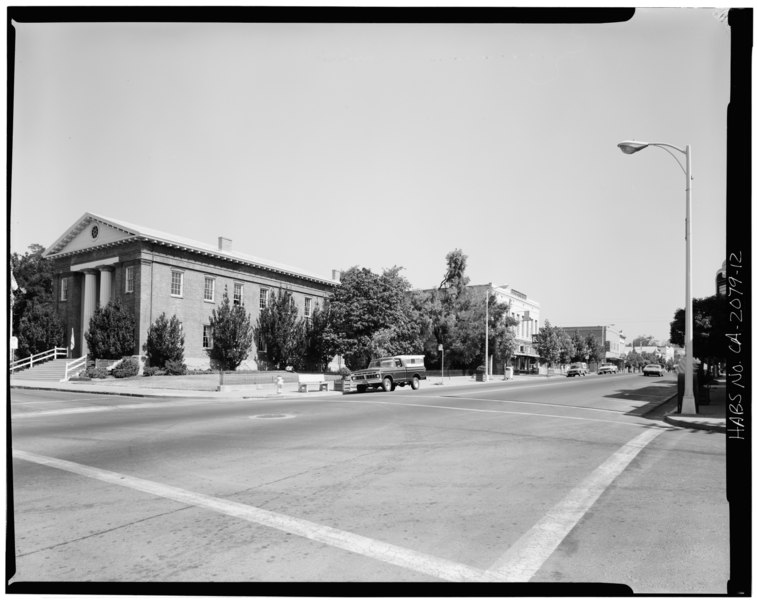 File:FIRST STREET, LOOKING NORTH FROM G - City of Benicia, General Views, Benicia, Solano County, CA HABS CAL,48-BENI,5-12.tif