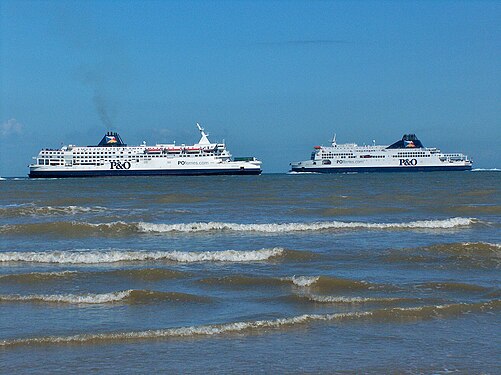 Ferries between France and England