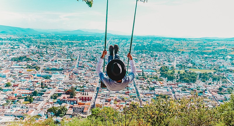 File:Flying in Mexico.jpg