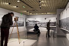 Reconstitution d'une vue panomarique de la lande à partir des photographies de Félix Arnaudin. Exposition « Félix Arnaudin, le guetteur mélancolique », musée d'Aquitaine, 14 avril-31 octobre 2015.