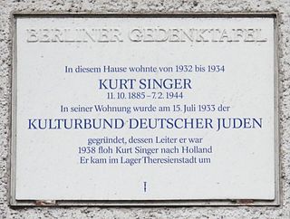 <span class="mw-page-title-main">Kurt Singer (musicologist)</span> German neurologist, conductor and musicologist