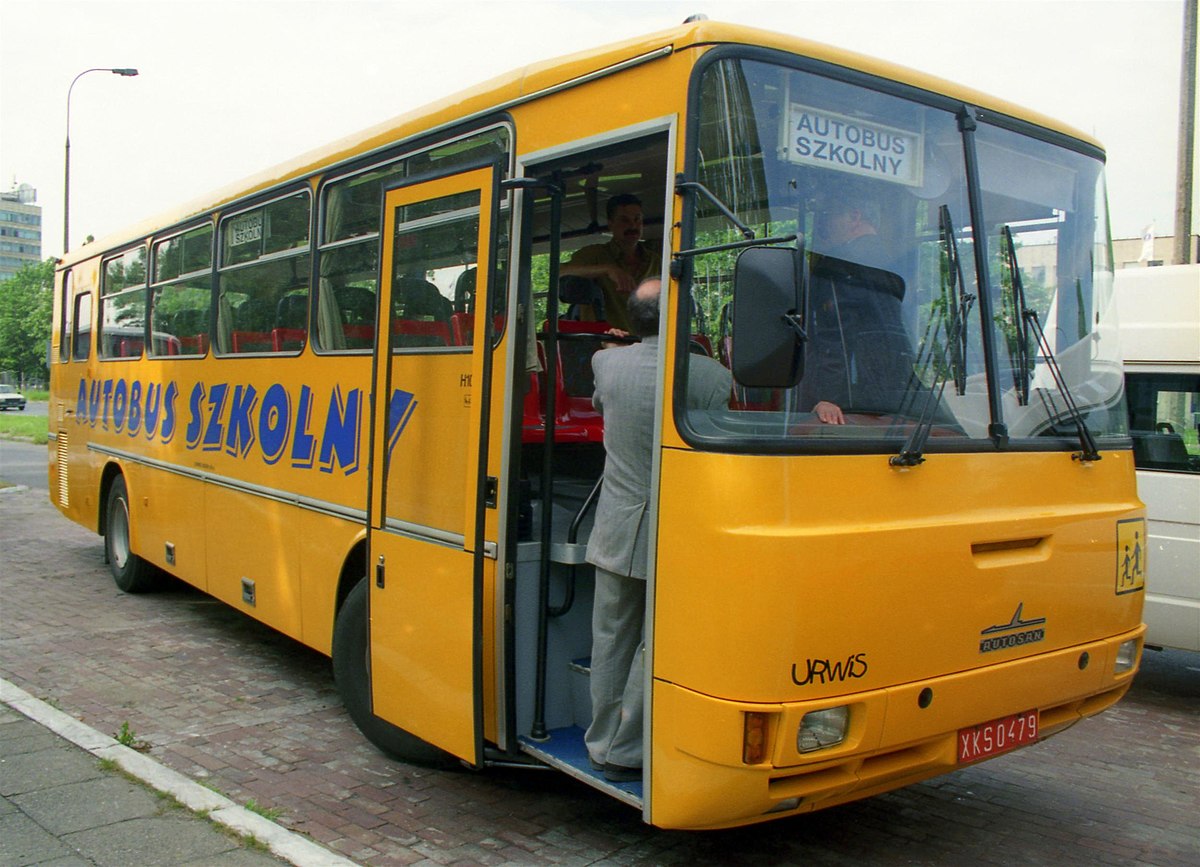 Autobus szkolny - Wikipedia, wolna encyklopedia