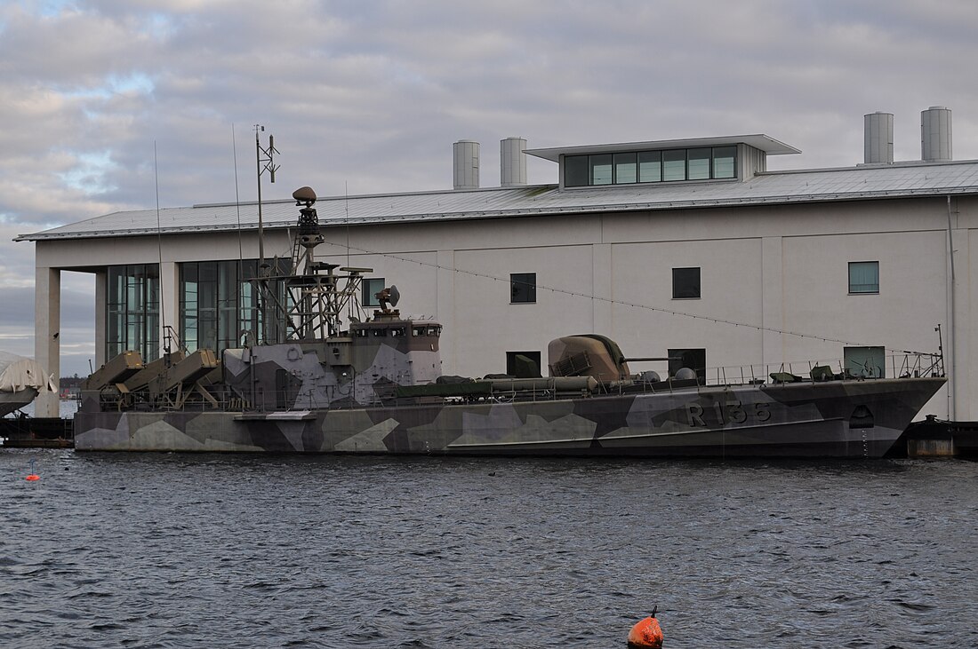 HMS Västervik (T136/R136)