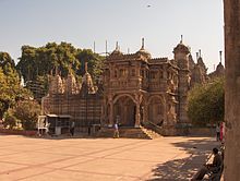 File:Hathee-Singh-Jain-Temple-Ahmedabad.jpg