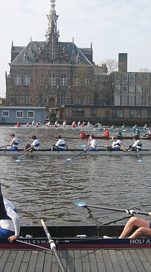 View across the Amstel from rowing club "De Hoop". Head2005b.jpg