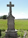 Henridorff (Moselle) croix de chemin décoré.jpg
