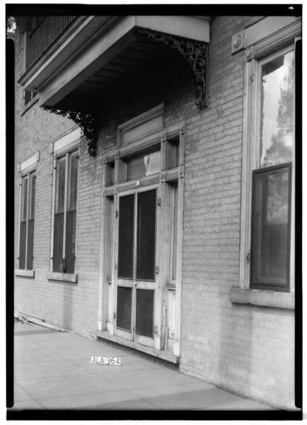 File:Historic American Buildings Survey Alex Bush, Photographer, June 2, 1936 DETAIL OF FRONT DOOR - Rhea-Burleson-McEntire House, 120 Sycamore Street, Decatur, Morgan County, AL HABS ALA,52-DECA,2-8.tif