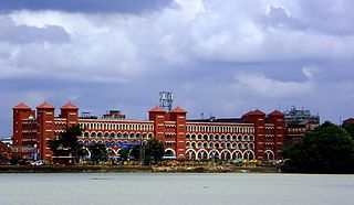 <span class="mw-page-title-main">Howrah railway station</span> Railway station in Howrah, West Bengal, India