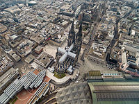 Kölner Dom Luftbild - cologne cathedral aerial (25326292056)