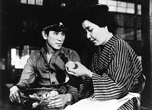 Kōji Mitsui and Chōko Iida in Ukikusa monogatari, 1934.jpg